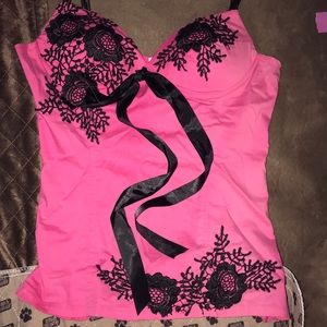 Beautiful Hot pink and black top. Size Medium